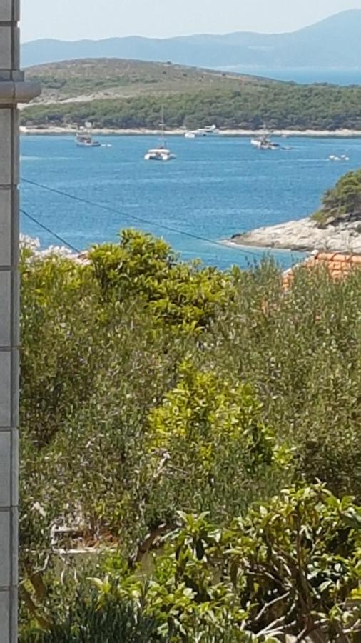 Apartmani Vini Hvar Town Bagian luar foto