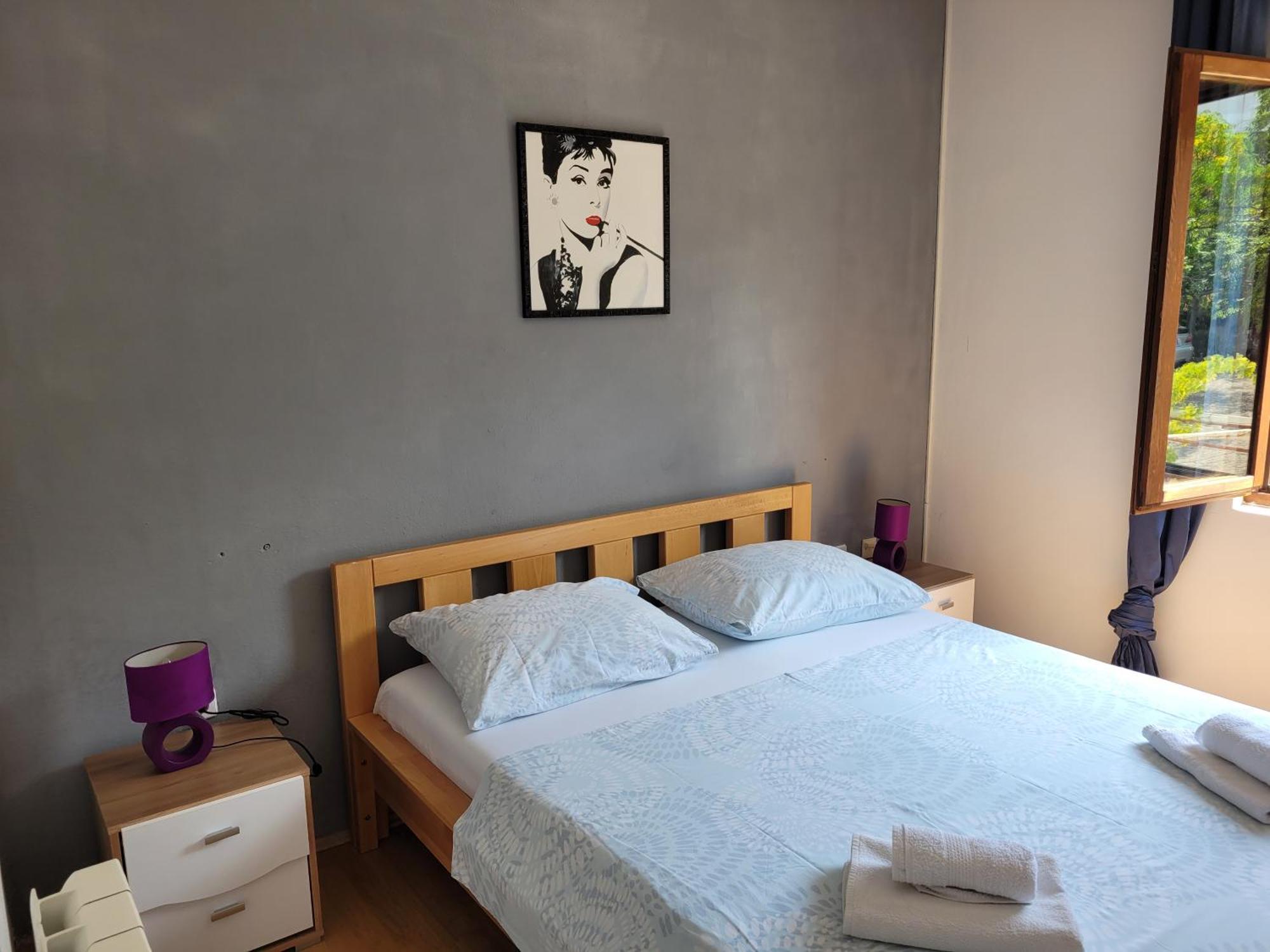 Apartmani Vini Hvar Town Bagian luar foto